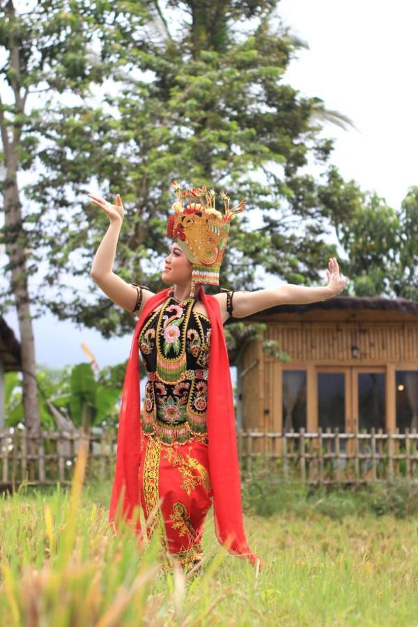 Готель Sawah Ijen Licin Екстер'єр фото